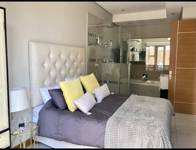 2 BEDROOM APARTMENT FOR SALE IN SHAKAS ROCK